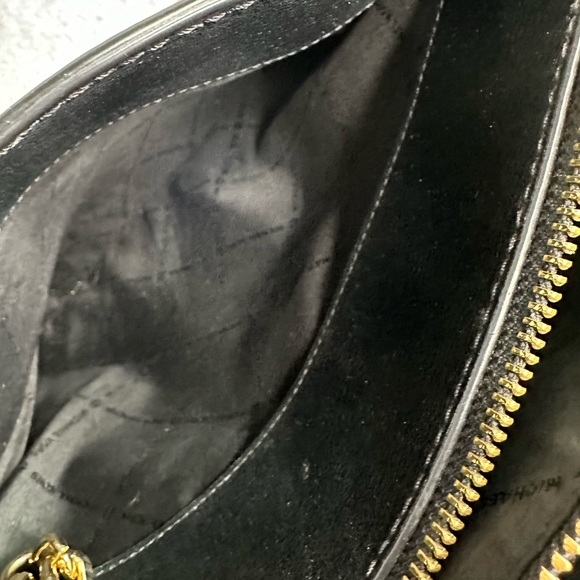 Michael Kors Ellis Large Satchel. - Picture 12 of 13